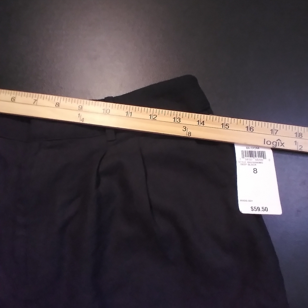 NWT INC Women's Black Shorts Embroidered Hem Pockets Formal Minimalist Event - Picture 5 of 8